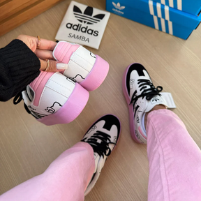 Tênis Adidas Samba Hello Kitty