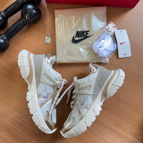 Nike Driwer Off/Gold