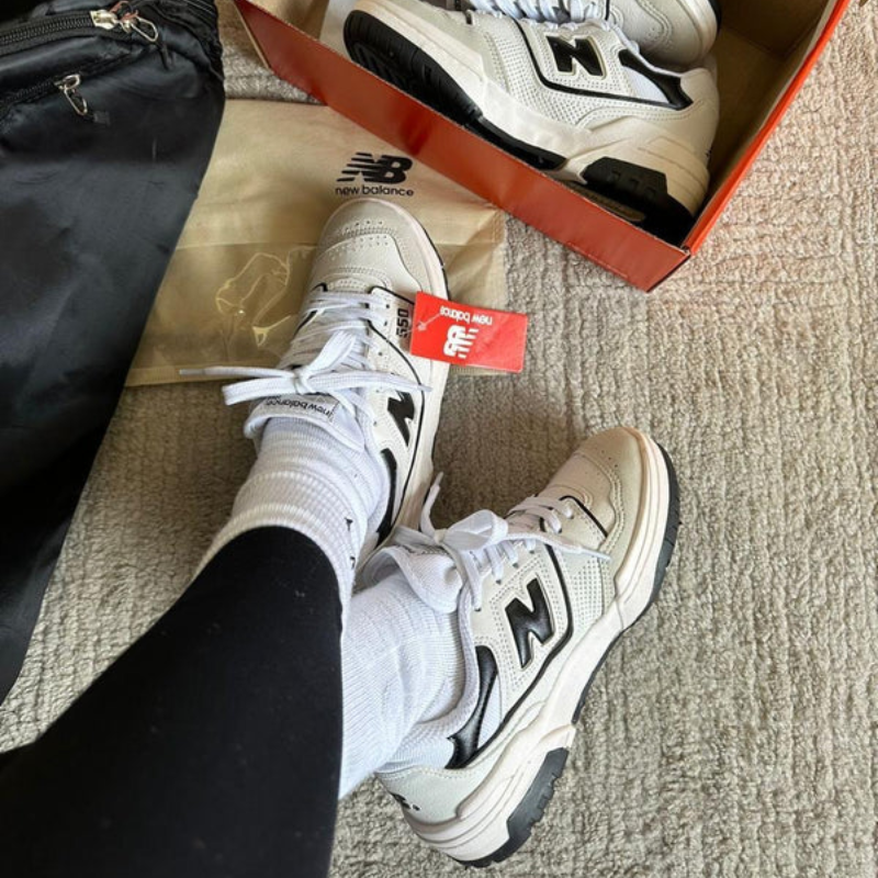 NB 550 White