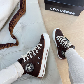 Chuck Taylor All Star Leather Boot Brown