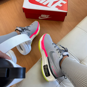 Invencible Run 3 Gray/Pink