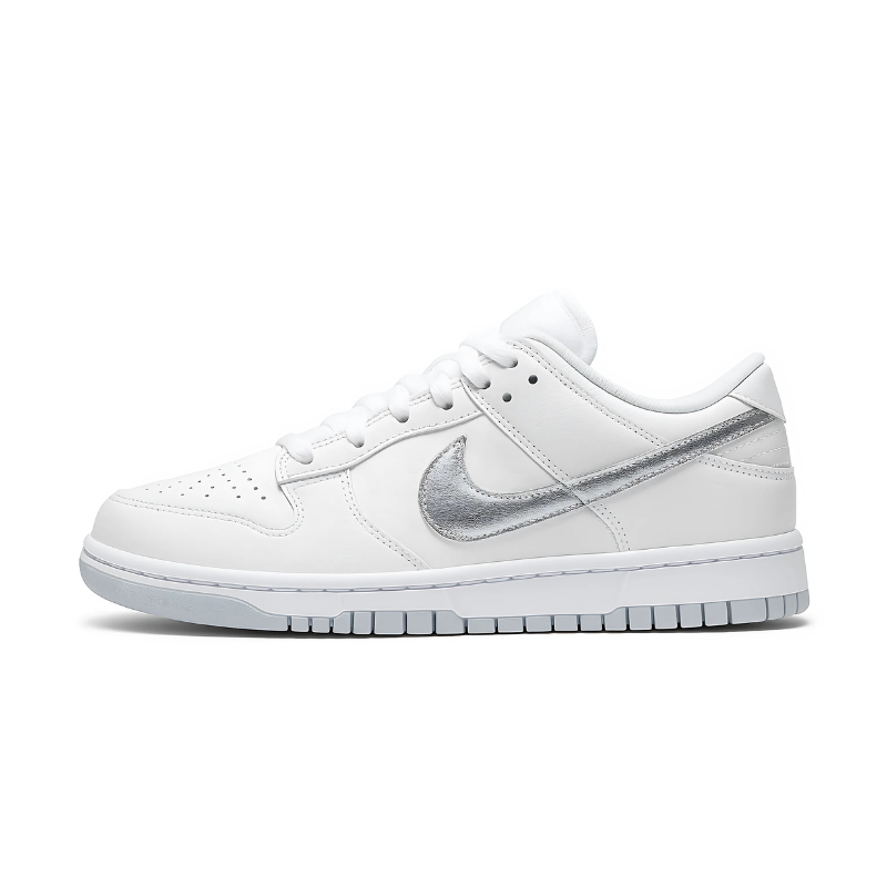 SB Dunk Low Silver