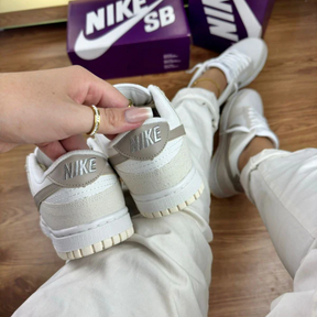 Dunk Low Off-Gray