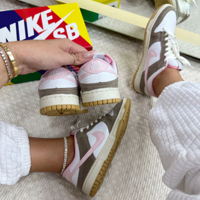 Dunk Low Baby Pink Camurça