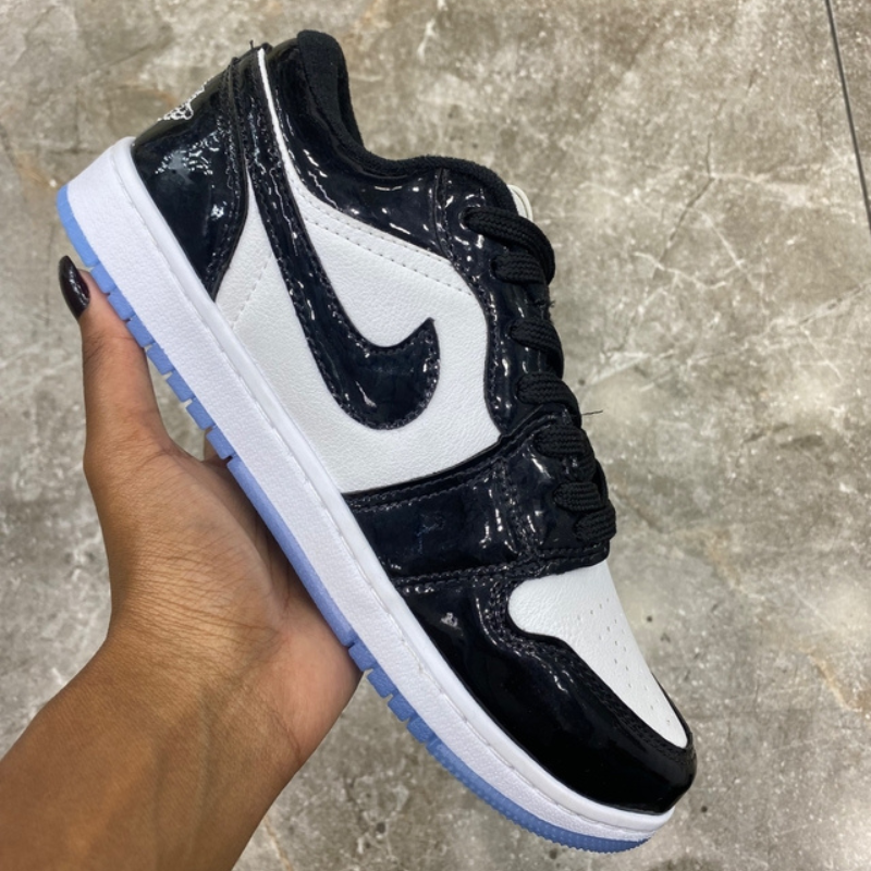 Air Jordan Low White & Black Sparkling