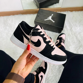 Air Jordan Dark & Pink